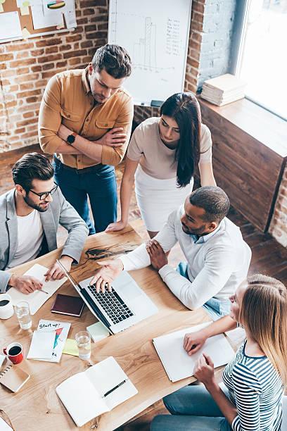 People discussing technology